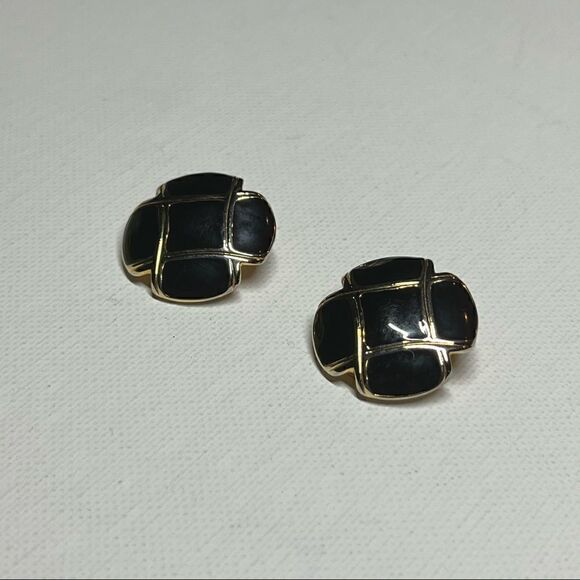 Earrings – Vintage 1980s Black Enamel & Gold-Tone Poppy Clip-Ons - Picture 2 of 7